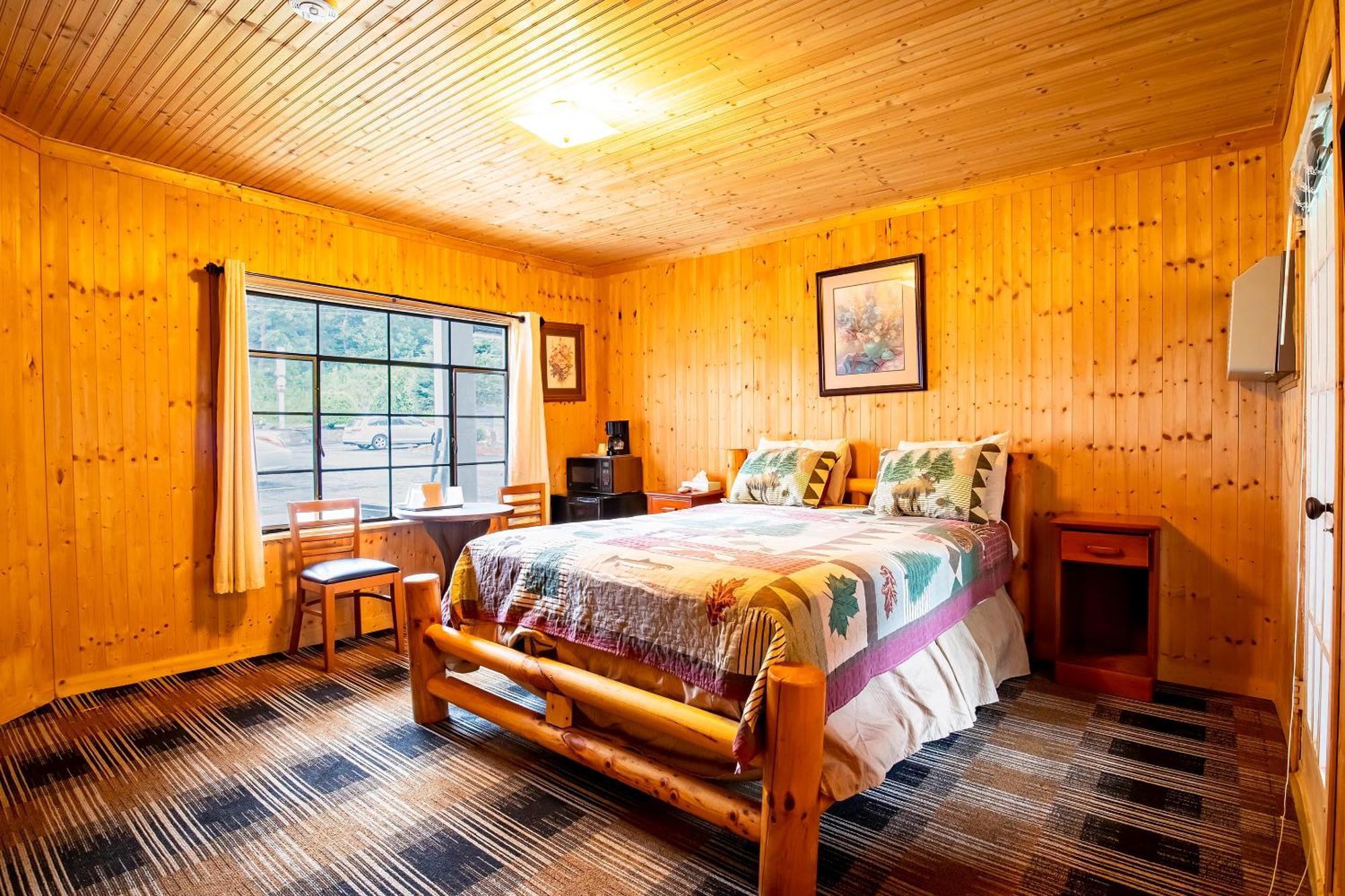 Lloyd'S On The River Country Inn By Oyo Bryson City Dış mekan fotoğraf