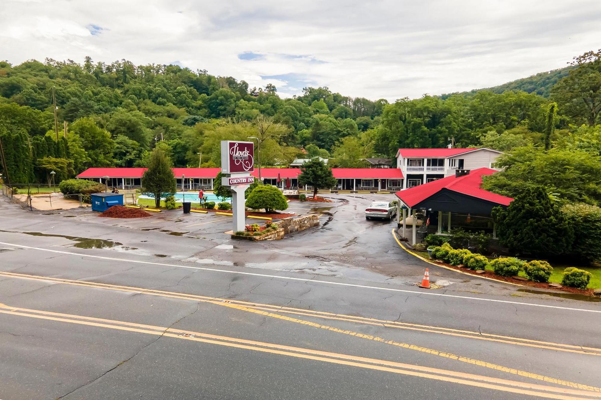 Lloyd'S On The River Country Inn By Oyo Bryson City Dış mekan fotoğraf
